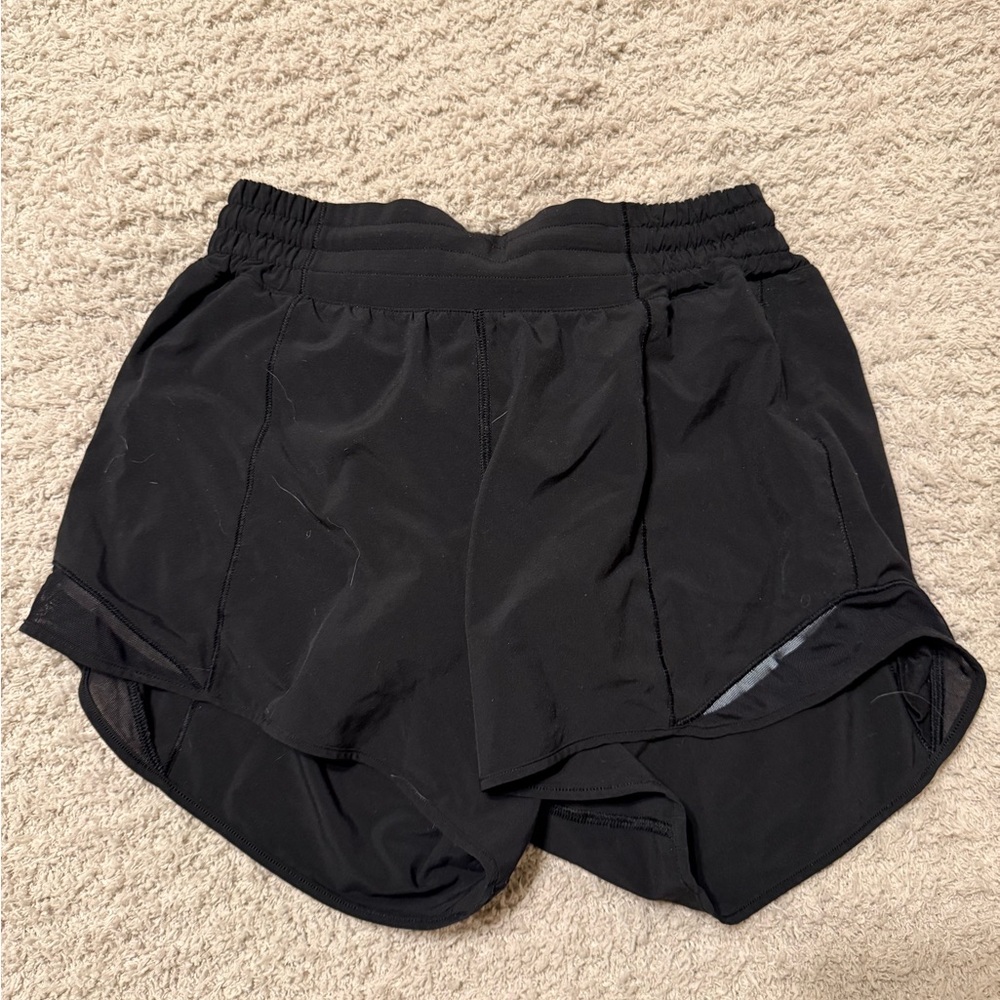 Lululemon Black High Rise Hotty Hots!!